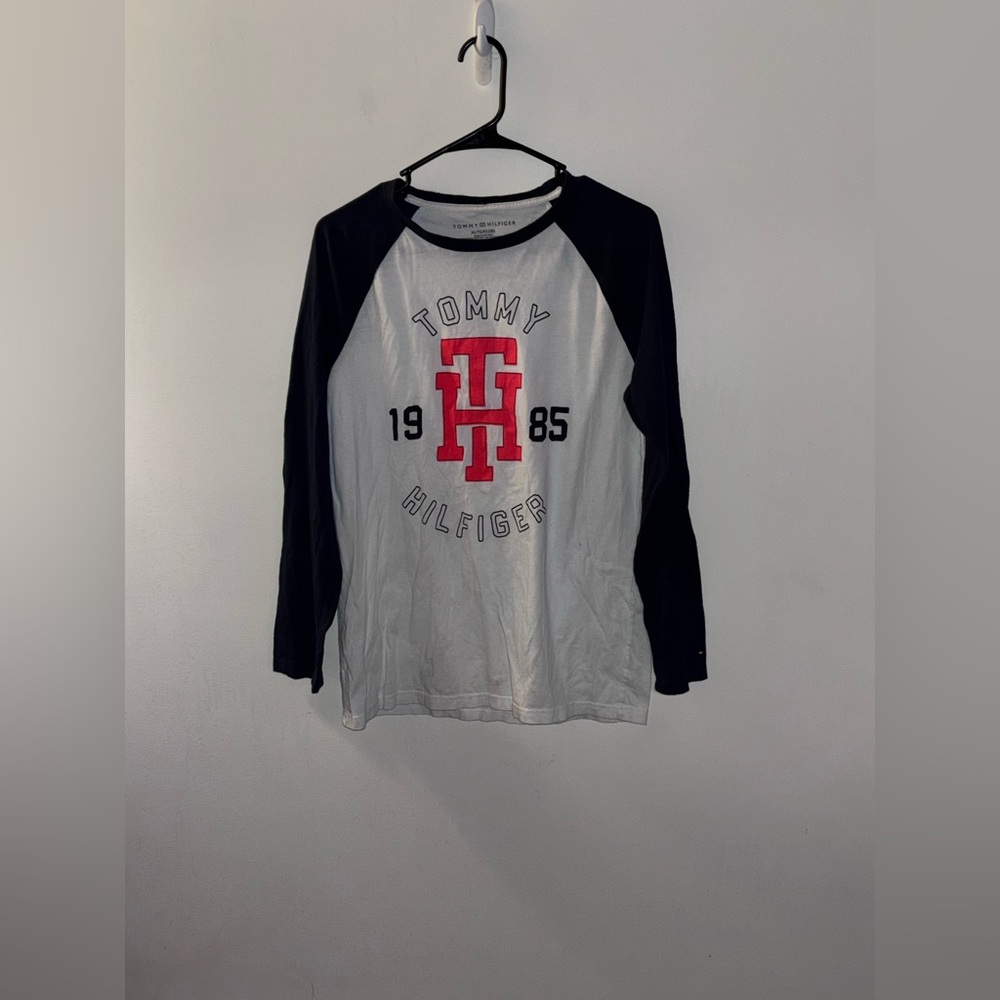Tommy Hilfigure Top